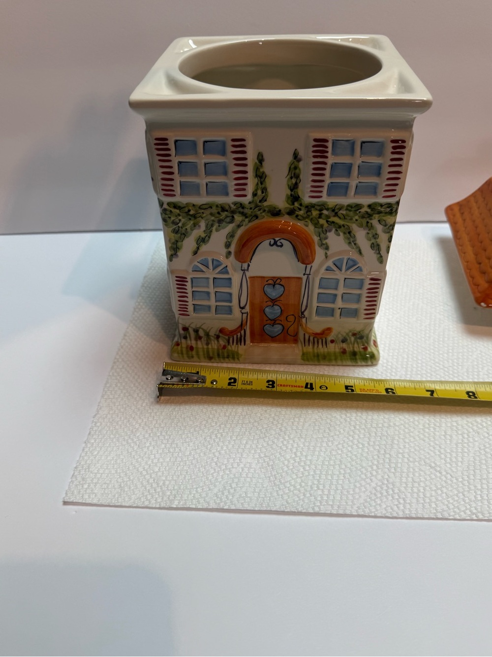 Dario Farrucci Designs House Shaped Handpainted Cookie Jar - Picture 11 of 12